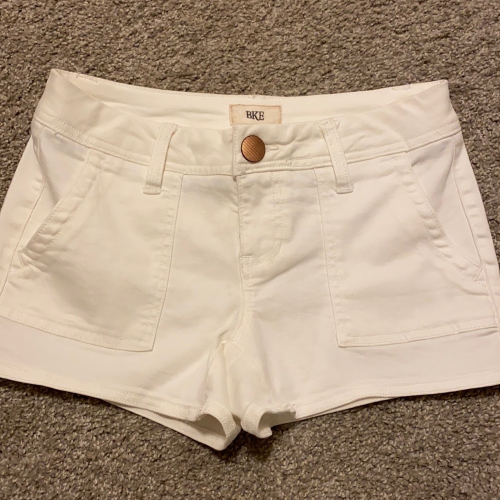 Bke white shorts